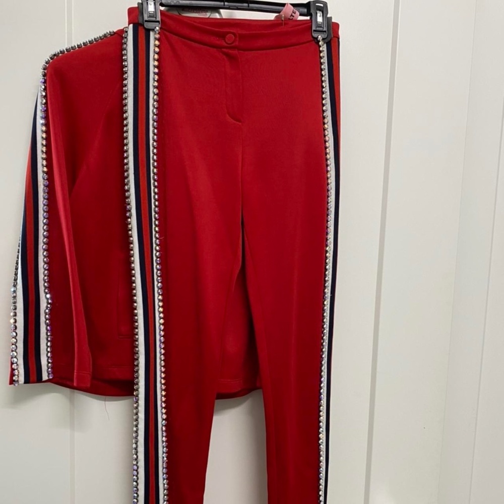 GUCCI Red Crystal Embellished Set